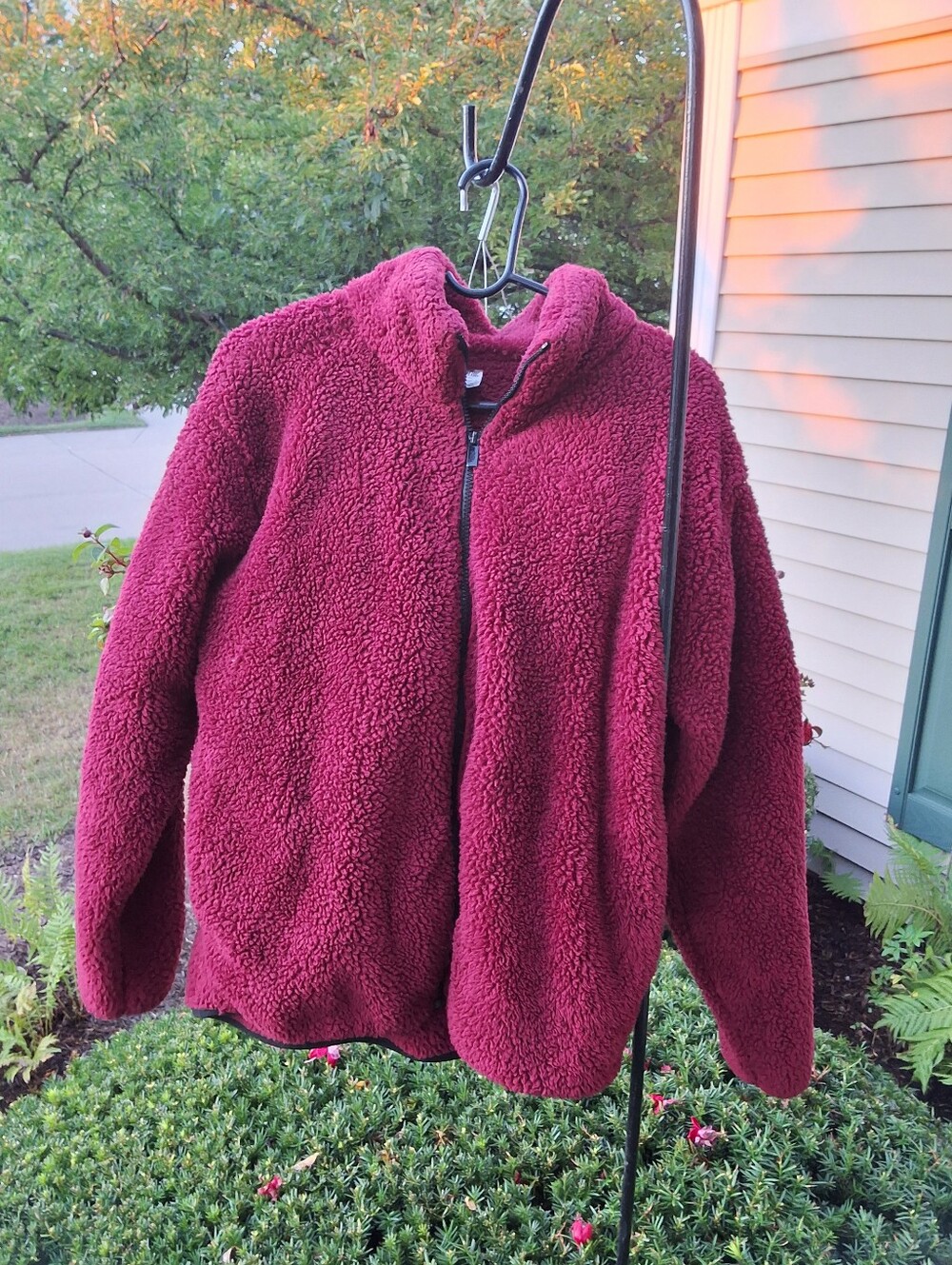 PINK Victorias Secret Burgundy Teddy Fleece Full Zip Jacket